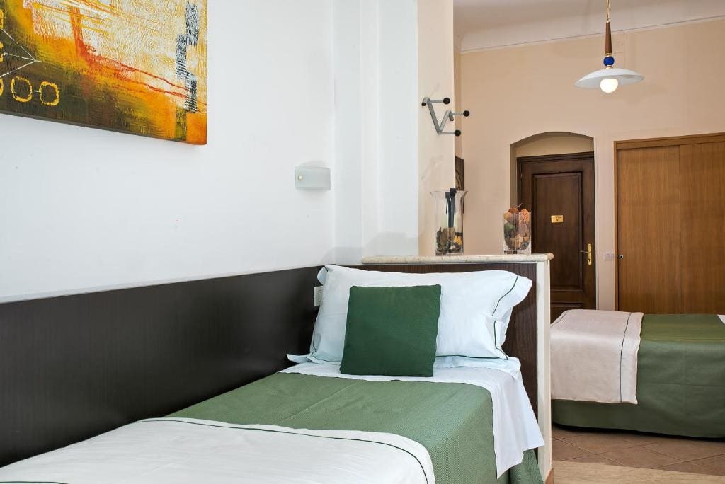 Triple Room room - Image 3