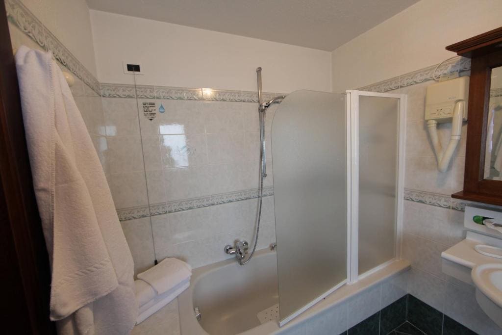 Classic Suite room - Image 3