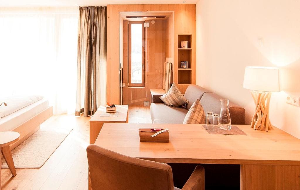 Suite with Balcony room - Image 1