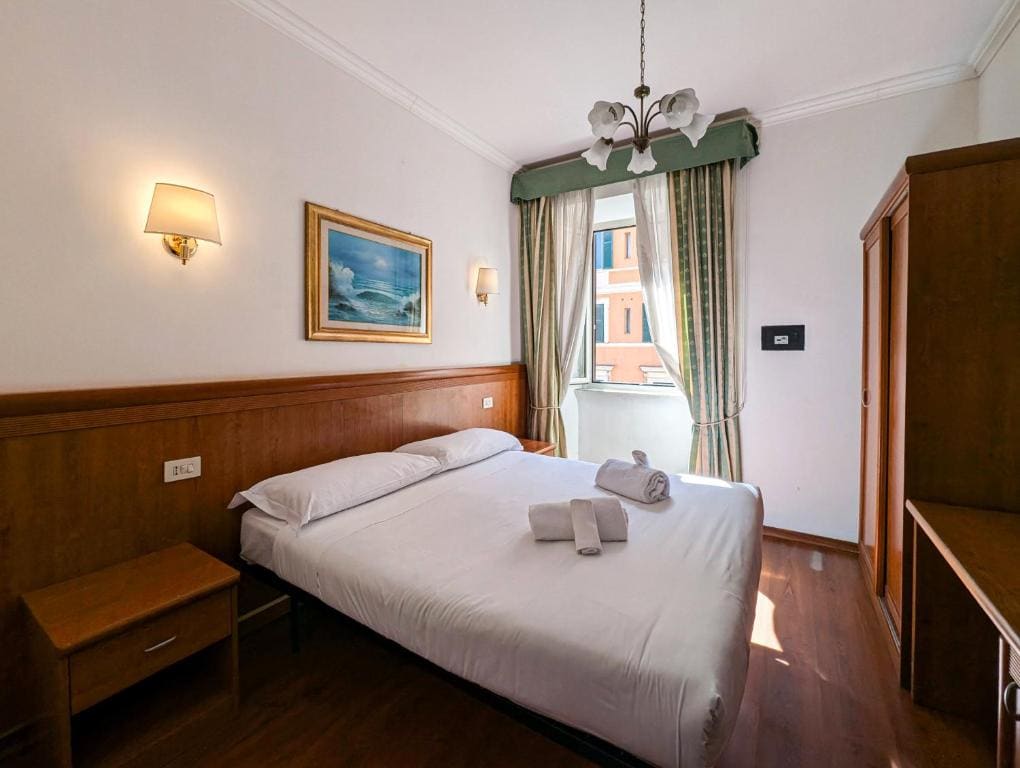 Standard Double Room room - Image 1