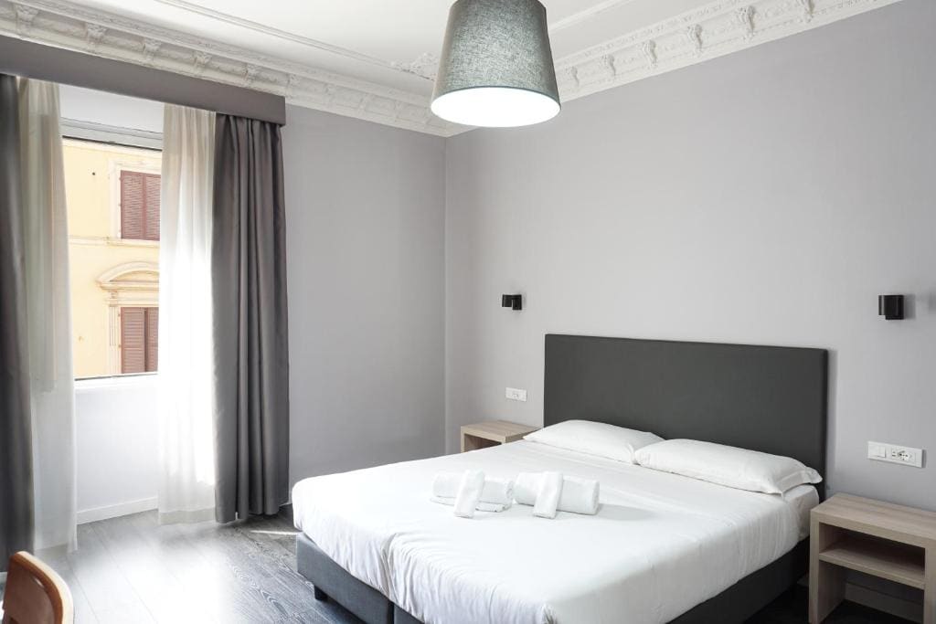 Superior Double Room room - Image 3