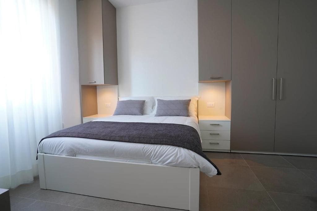 Large Double Room room - Image 2
