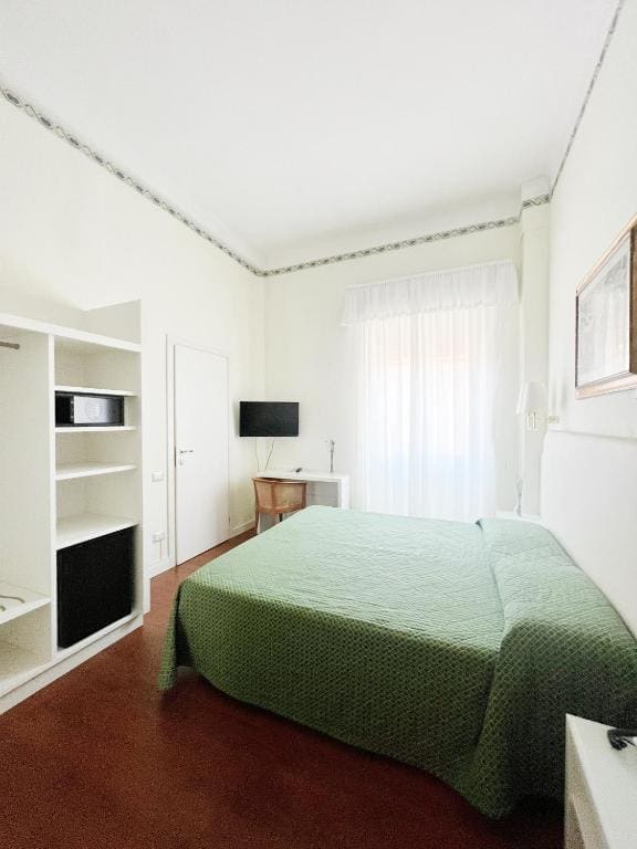 Standard Double or Twin Room room - Image 1