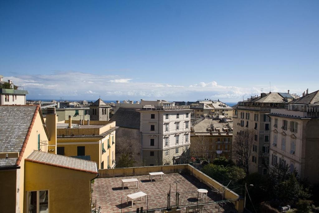 Apartment with Sea View room - Image 2