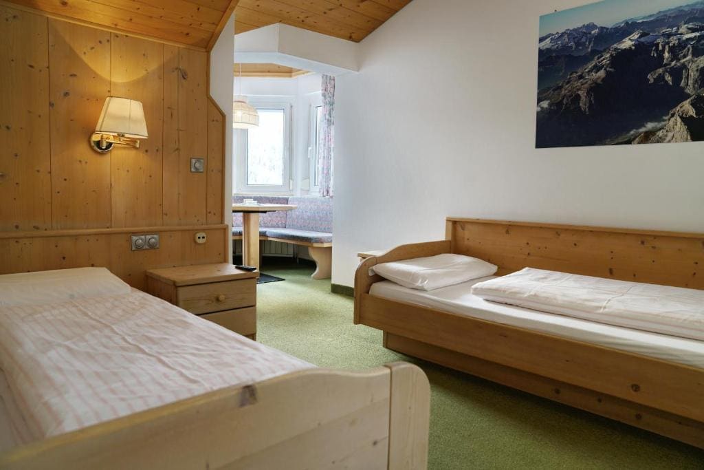 Quadruple Room room - Image 2