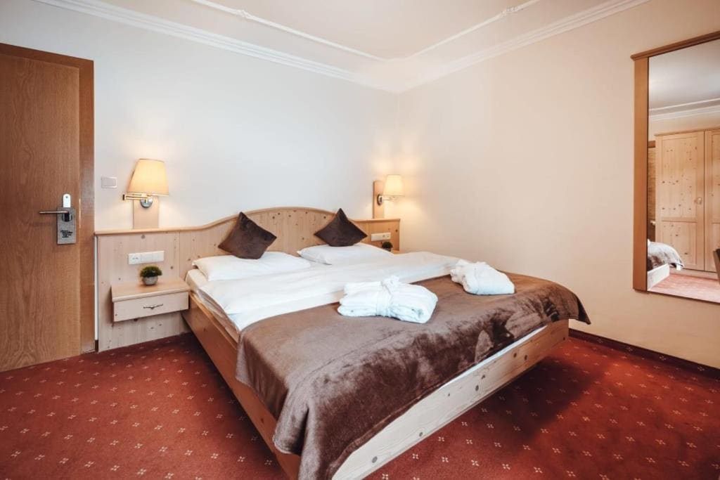 Economy Double Room with Balcony room - Image 1
