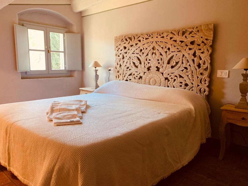 Two-Bedroom Apartment room - Image 1