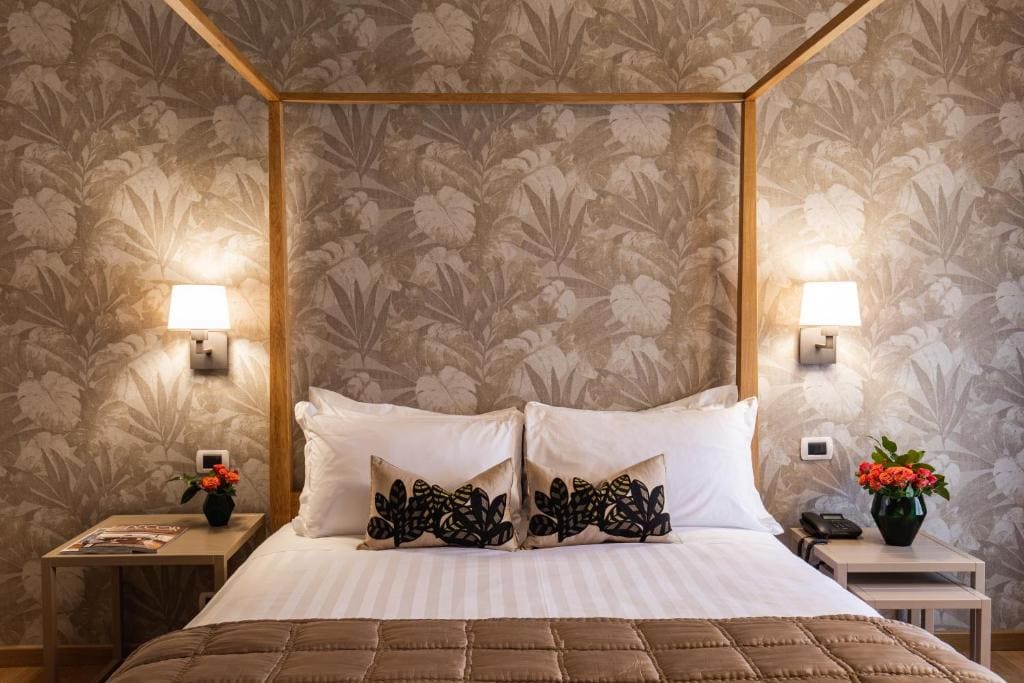 Superior Double or Twin Room room - Image 2