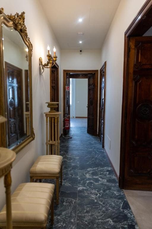 Deluxe Suite room - Image 1