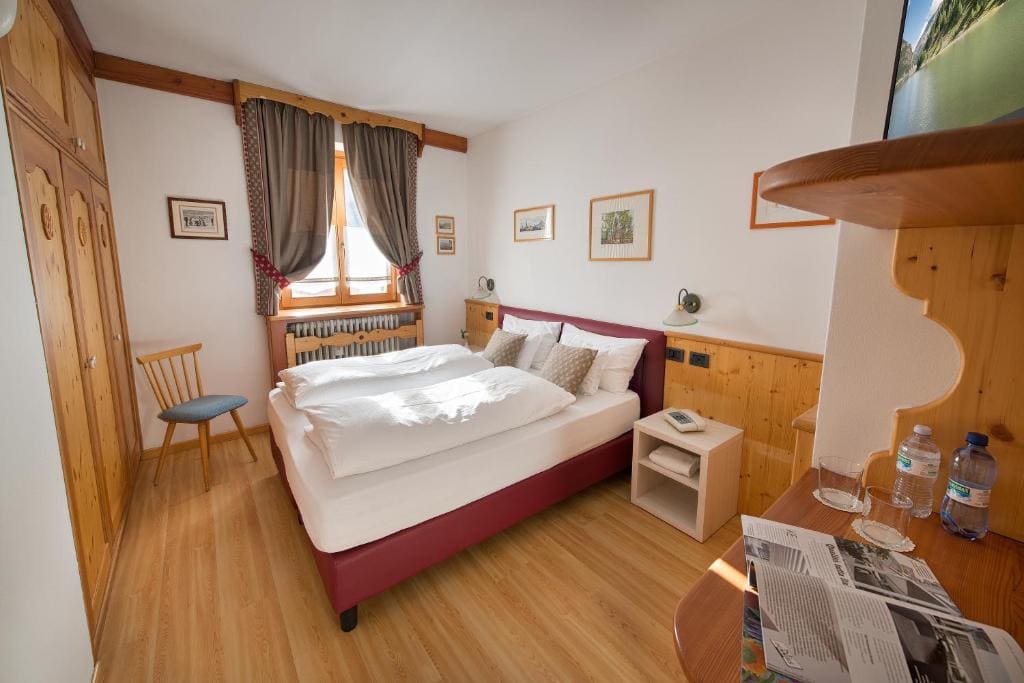 Basic Double or Twin Room room - Image 1
