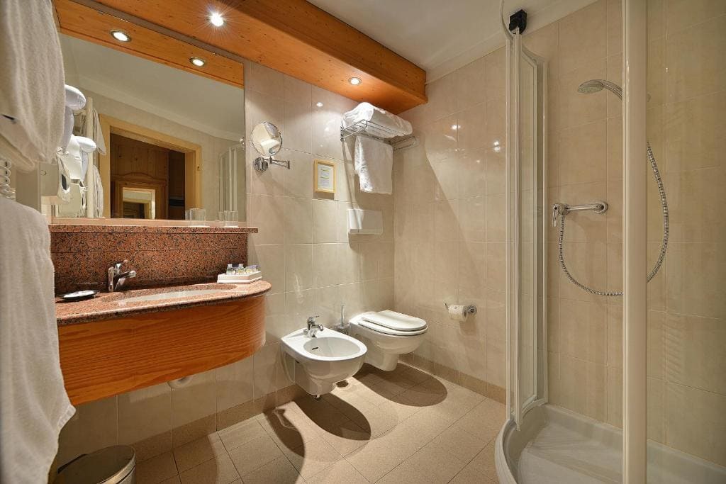 Triple Room with Mountain View room - Image 3