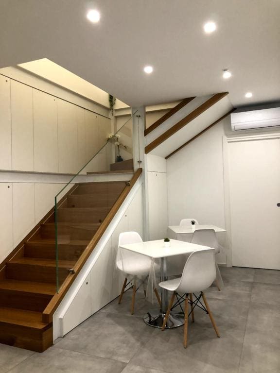 Deluxe Double or Twin Room with City View room - Image 2