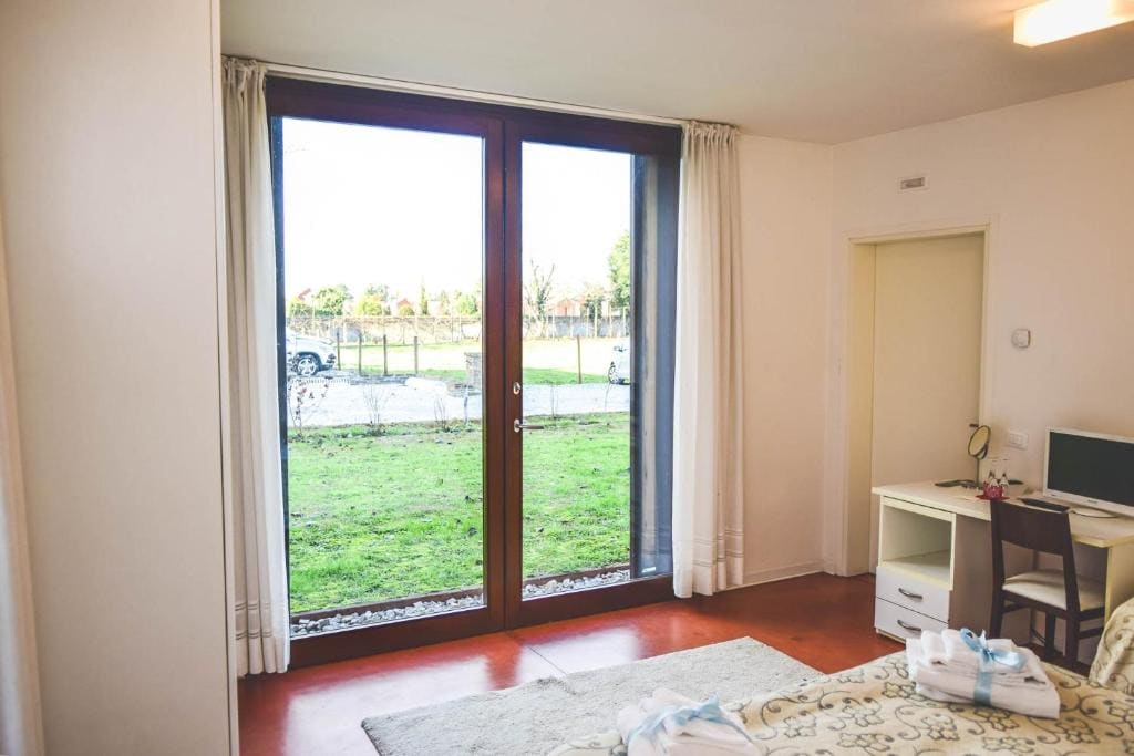 Triple Room - Disability Access room - Image 1