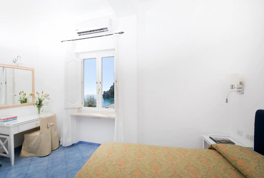 Family Room with Terrace room - Image 1