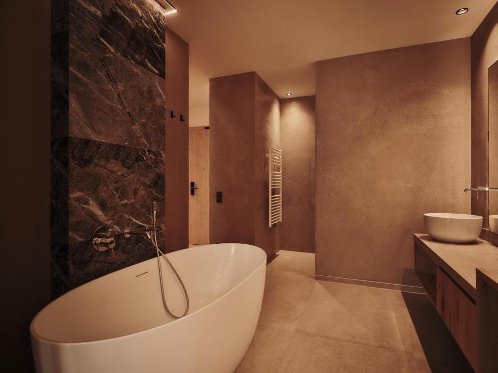 Suite room - Image 2