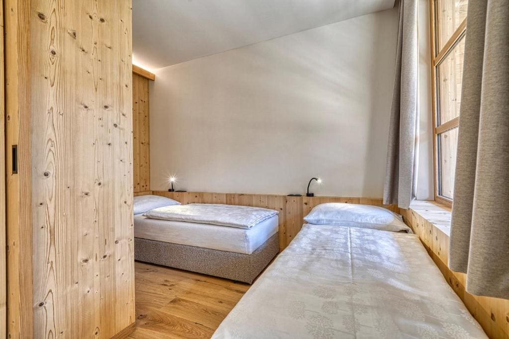 Suite with Sauna room - Image 1