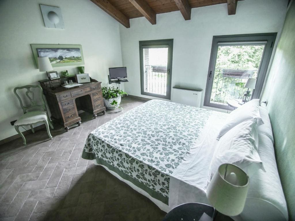 Double or Twin Room with Garden View room - Image 2