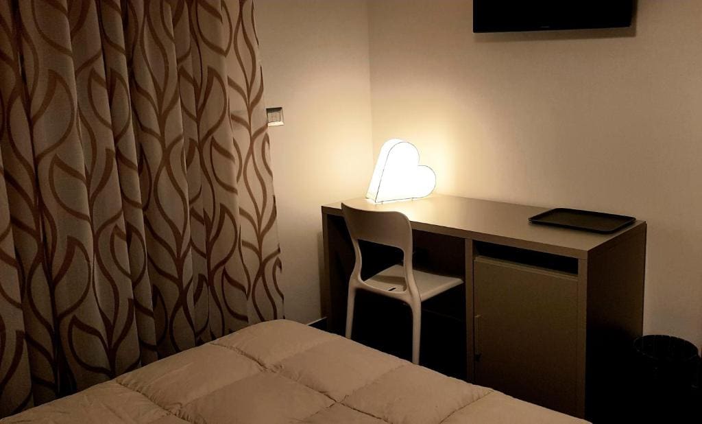 Premium Quadruple Room room - Image 3