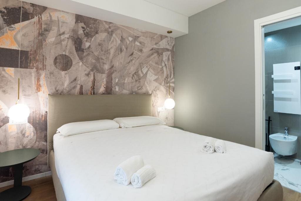 Economy Double Room room - Image 2