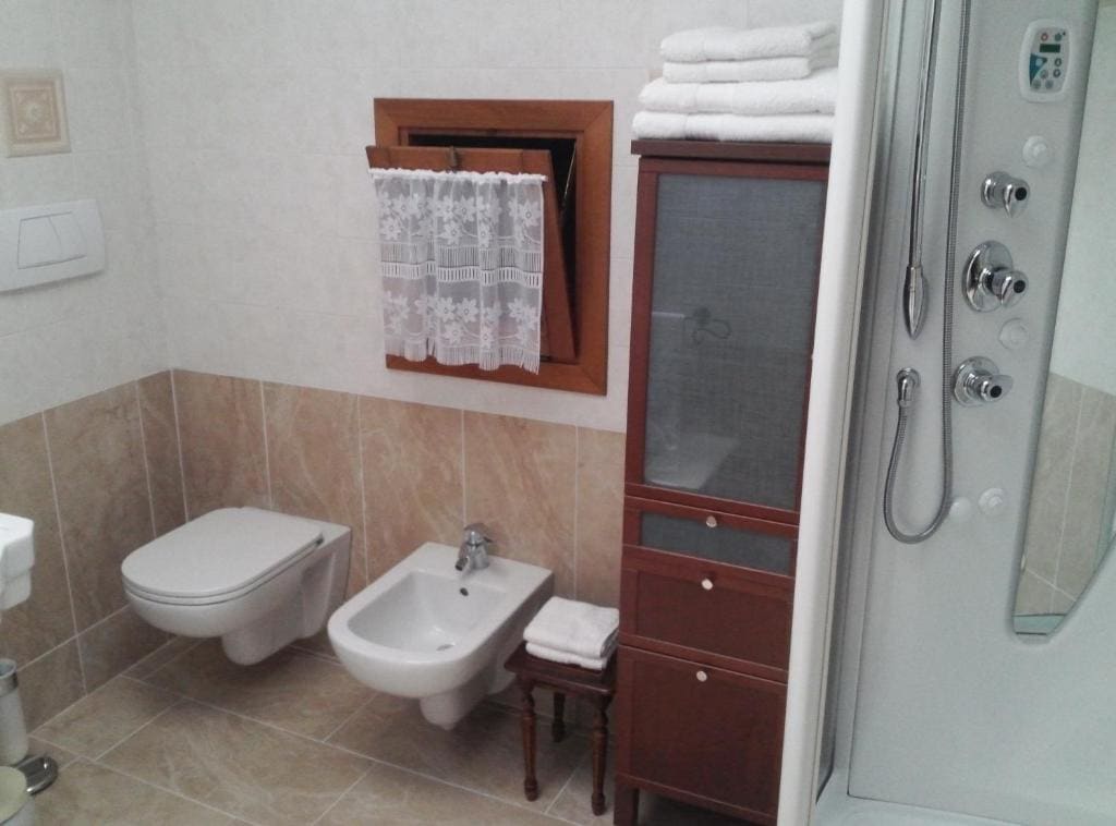 Villa with Private Pool room - Image 3