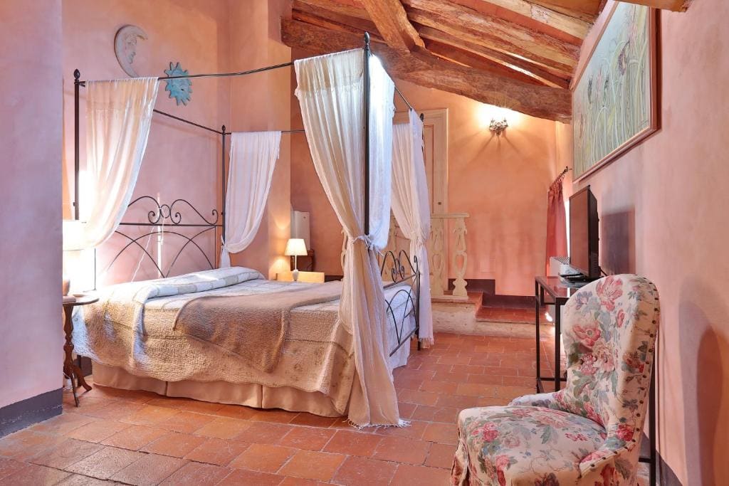 Superior Double Room room - Image 3