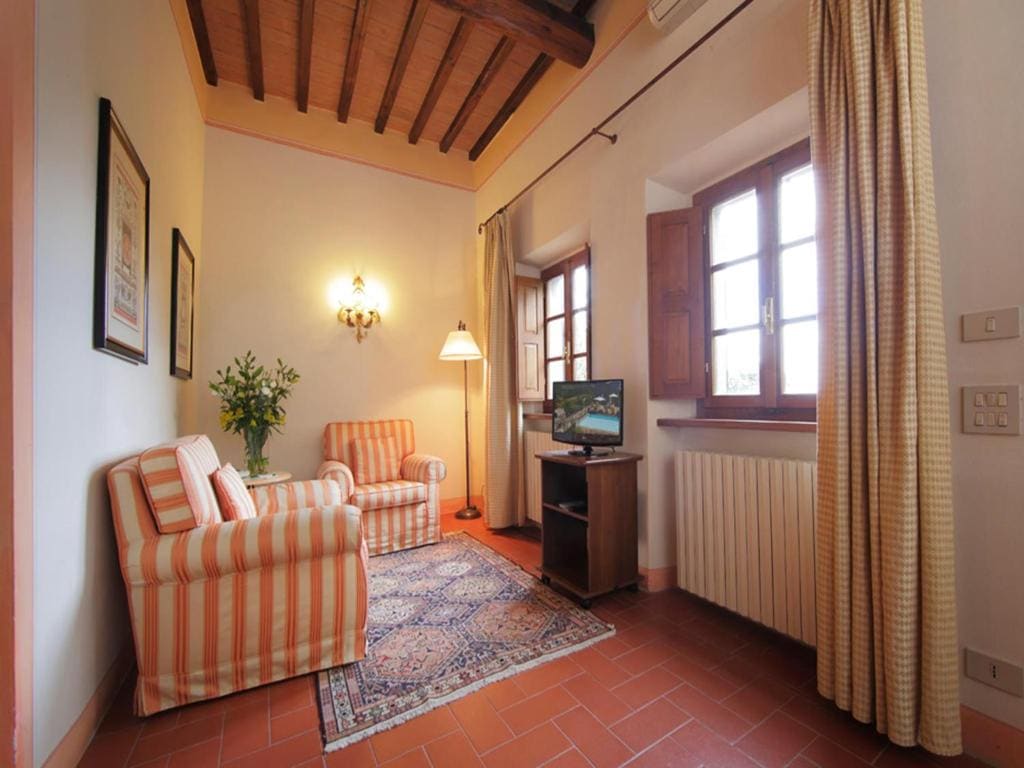 Junior Suite With Private Garden room - Image 3
