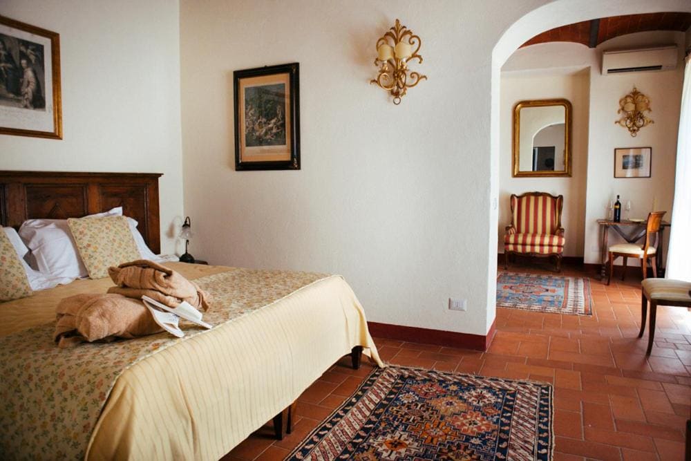 Suite with Garden View room - Image 2
