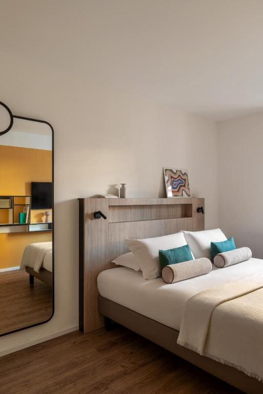Superior Double Room room - Image 3