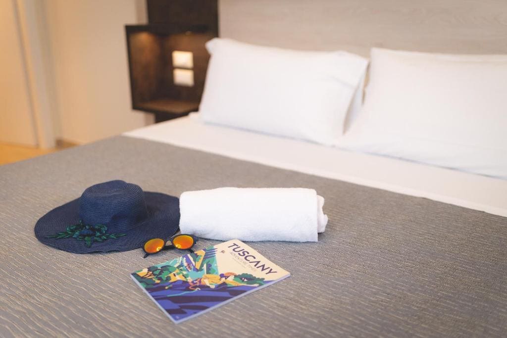 Comfort Quadruple Room room - Image 1