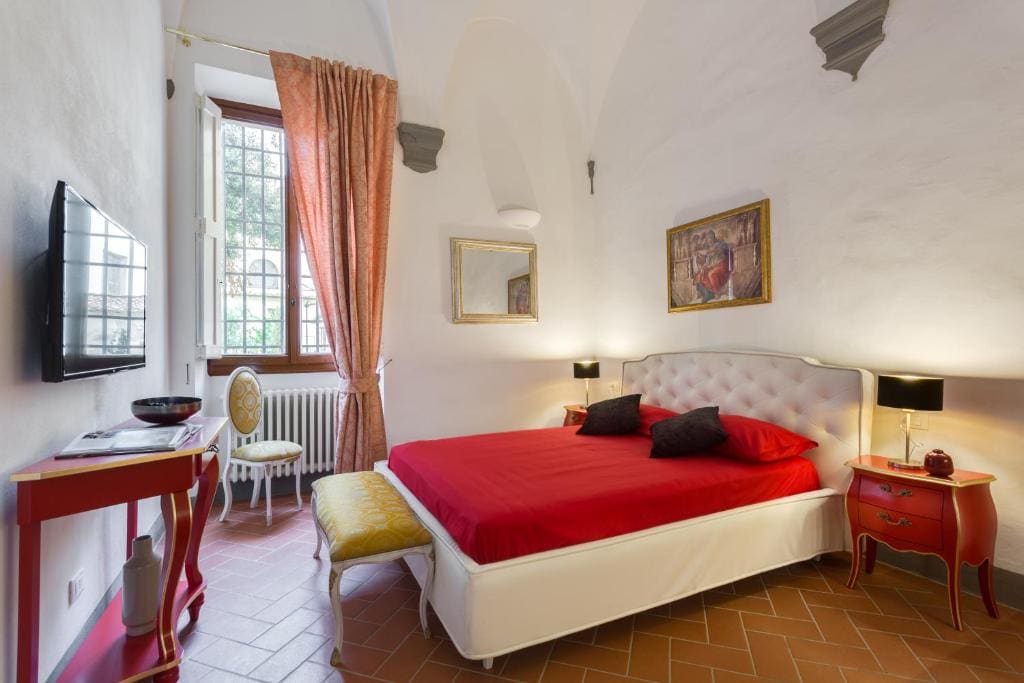 Luxury Triple Room room - Image 3