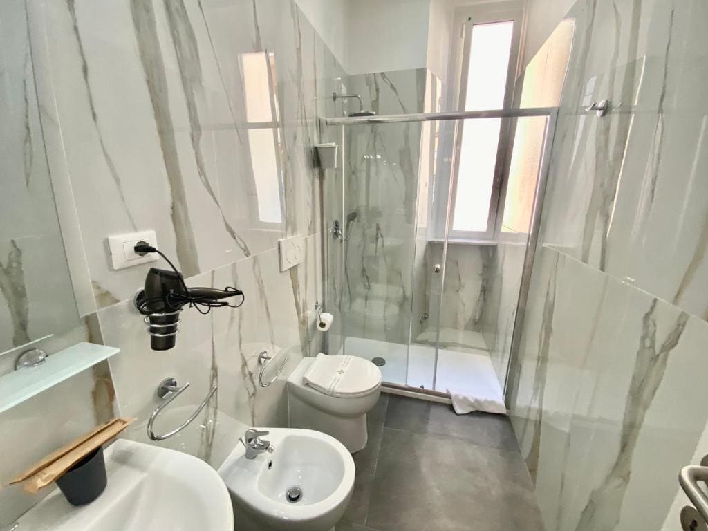 Deluxe Double Room room - Image 2