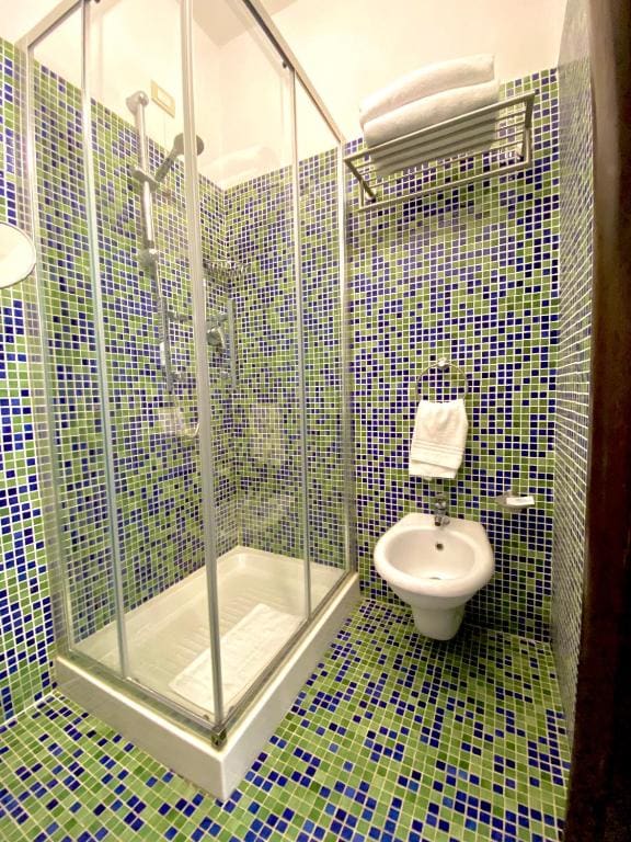 Suite with Hot Tub room - Image 1
