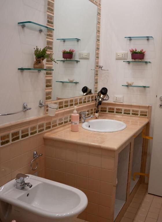 Double Room room - Image 2