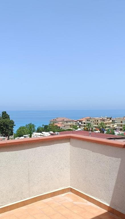 Family Room with Sea View room - Image 2