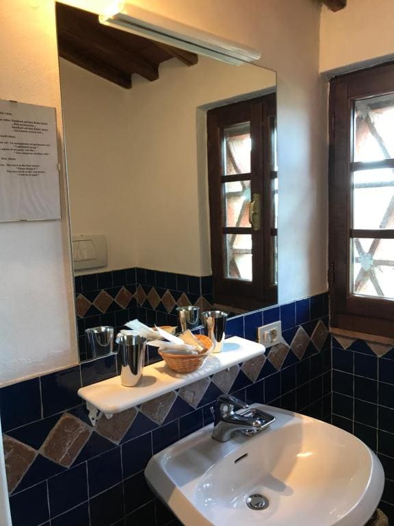 Double or Twin Room room - Image 1