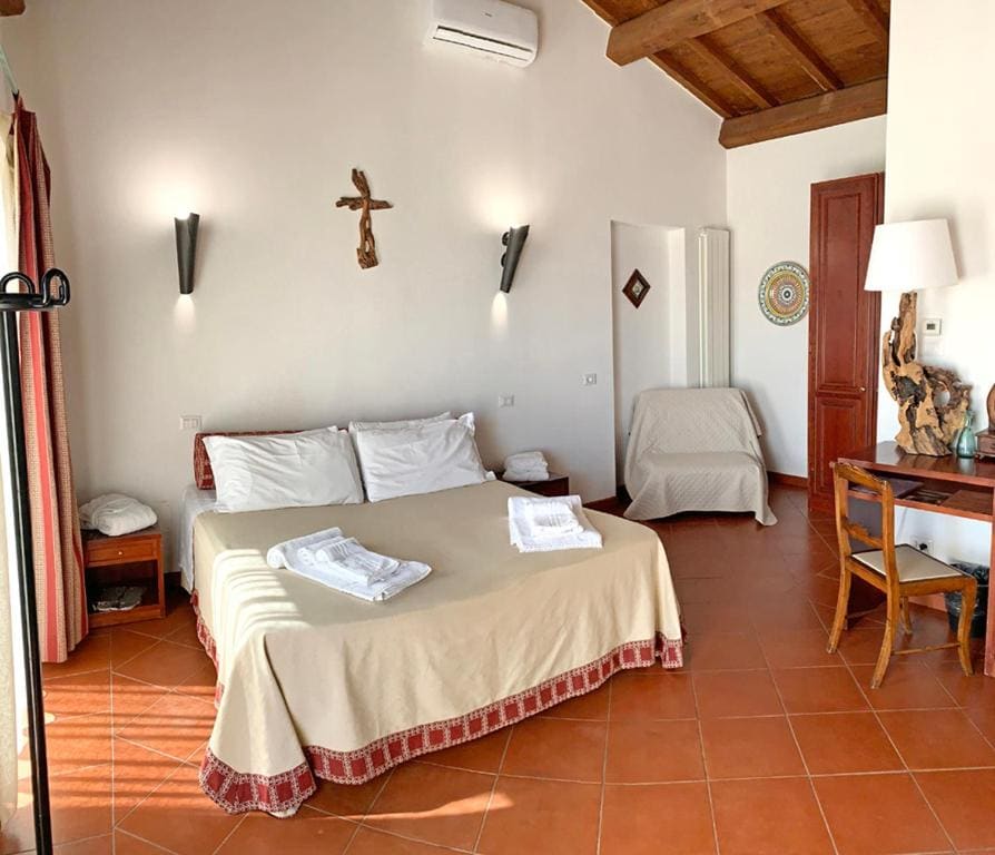 Superior Double Room room - Image 1