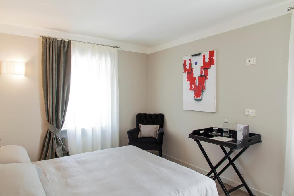 Standard Double Room room - Image 2