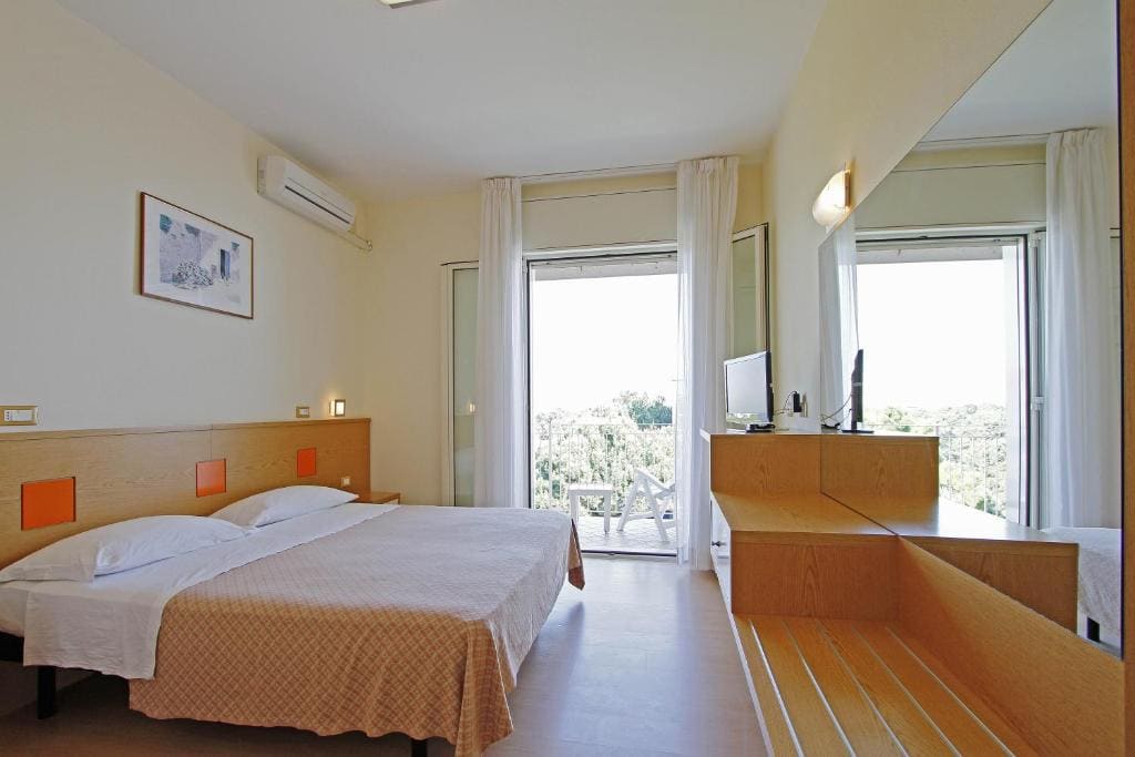 Standard Double or Twin Room with Balcony room - Image 1