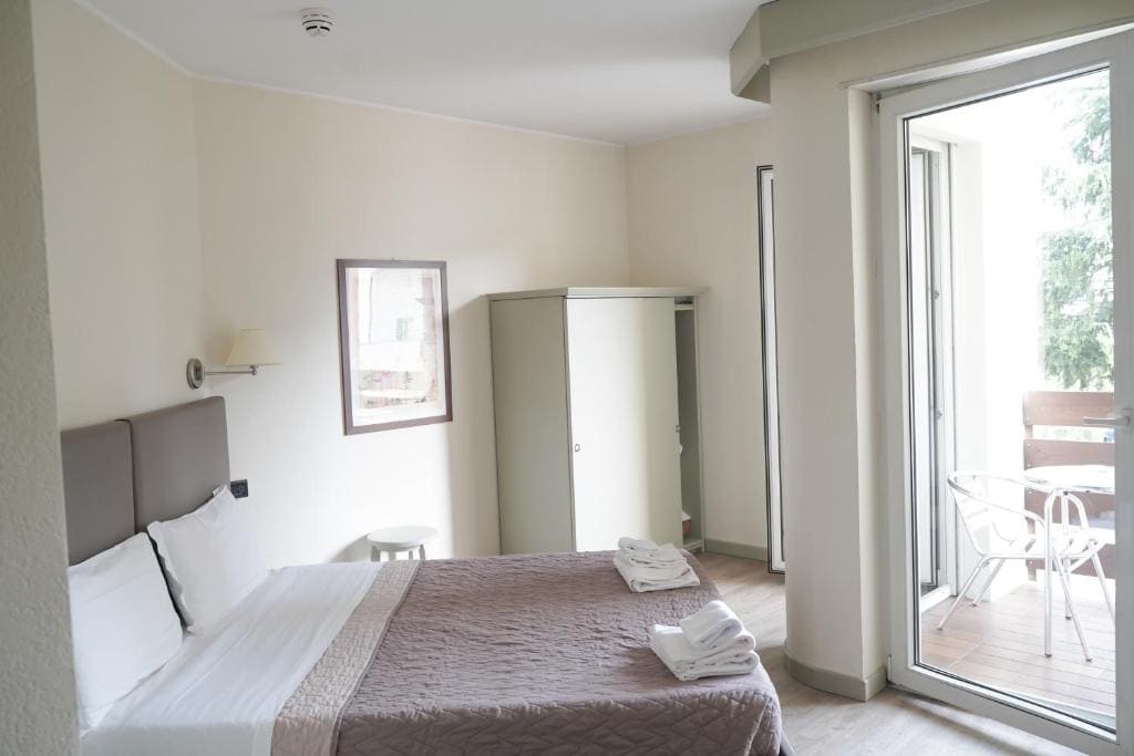 Double or Twin Room room - Image 2