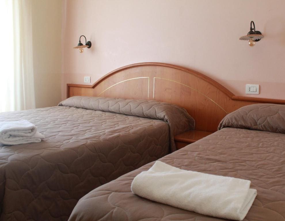 Double Room room - Image 1