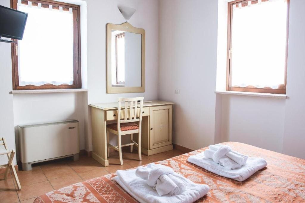 Quadruple Room room - Image 1
