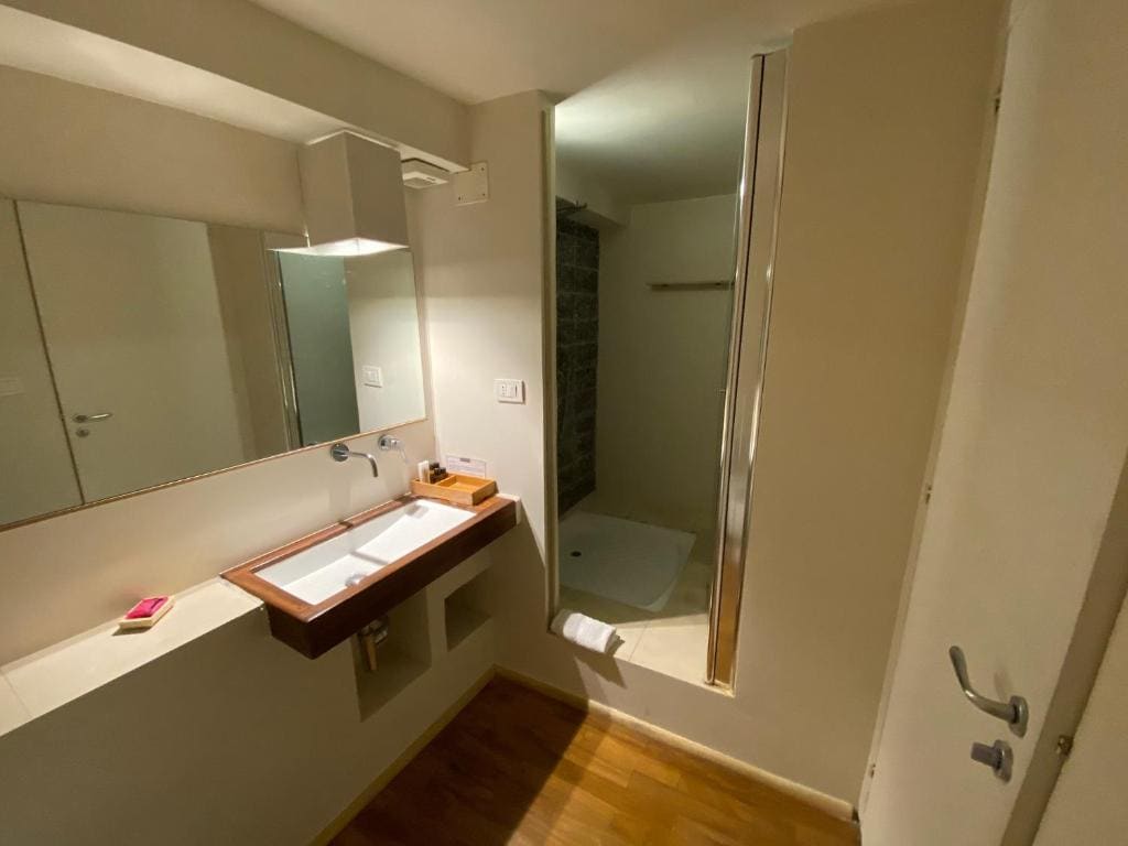 Family Room room - Image 2