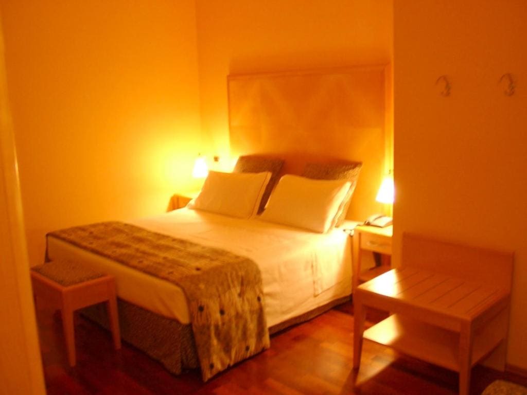 Deluxe Triple Room room - Image 1