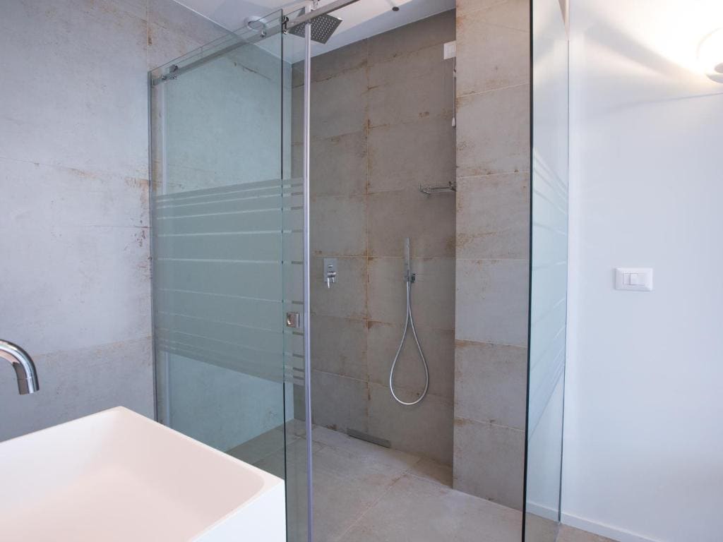 Deluxe Double Room with Sea View room - Image 3