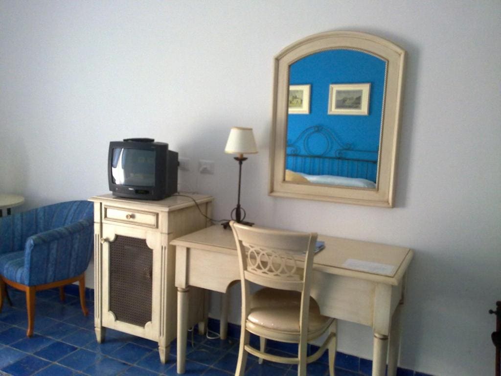 Double or Twin Room room - Image 2