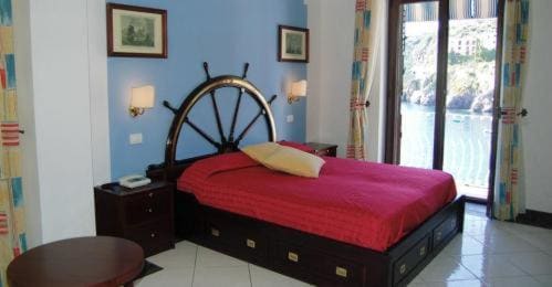 Suite room - Image 1