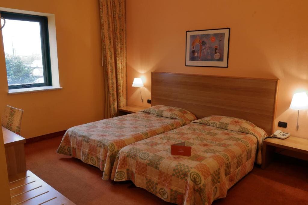 Superior Double or Twin Room room - Image 1