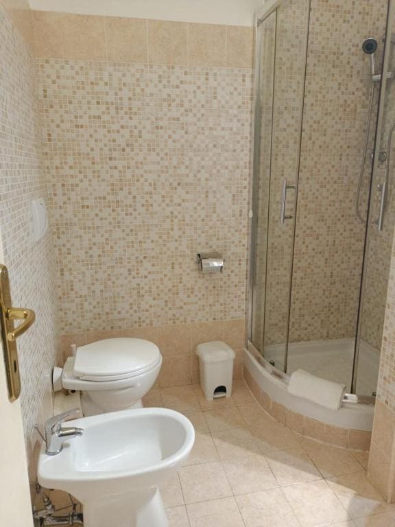 Comfort Triple Room room - Image 1