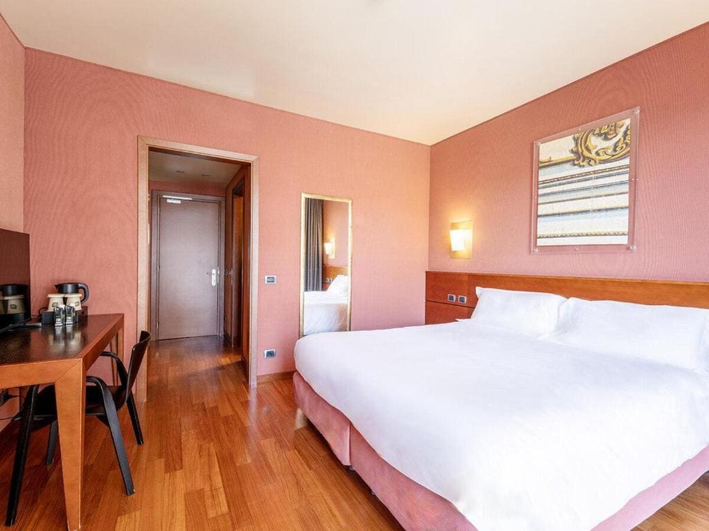 Double Room room - Image 3
