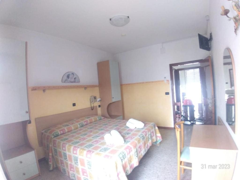 Double Room room - Image 2